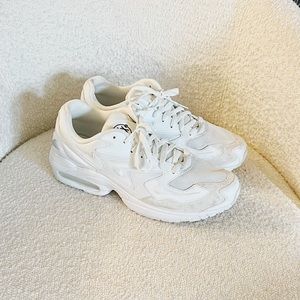 Nike Air Max2 White Sneakers